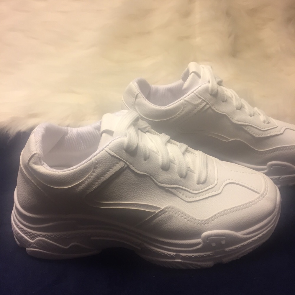 White dad shoes NEW - Picture 1 of 5